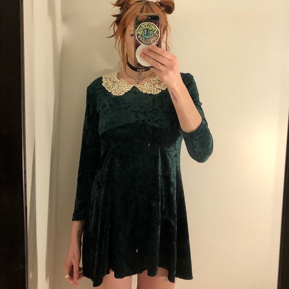 Vintage Peter Pan Collar Velvet Green Dress - Picture 1 of 2